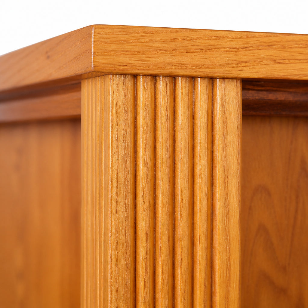 Church Wood Pulpit Victory Style V Shape with Fluting 300 - FREE SHIPPING! · Close-up of fluted post detail